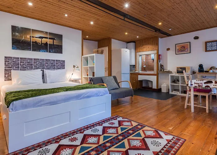 The Point - 2 辛特拉